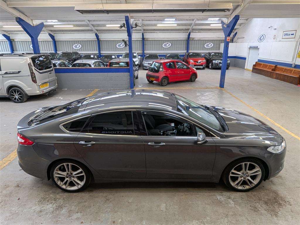 <p>2015 FORD MONDEO TITANIUM TDCI</p>