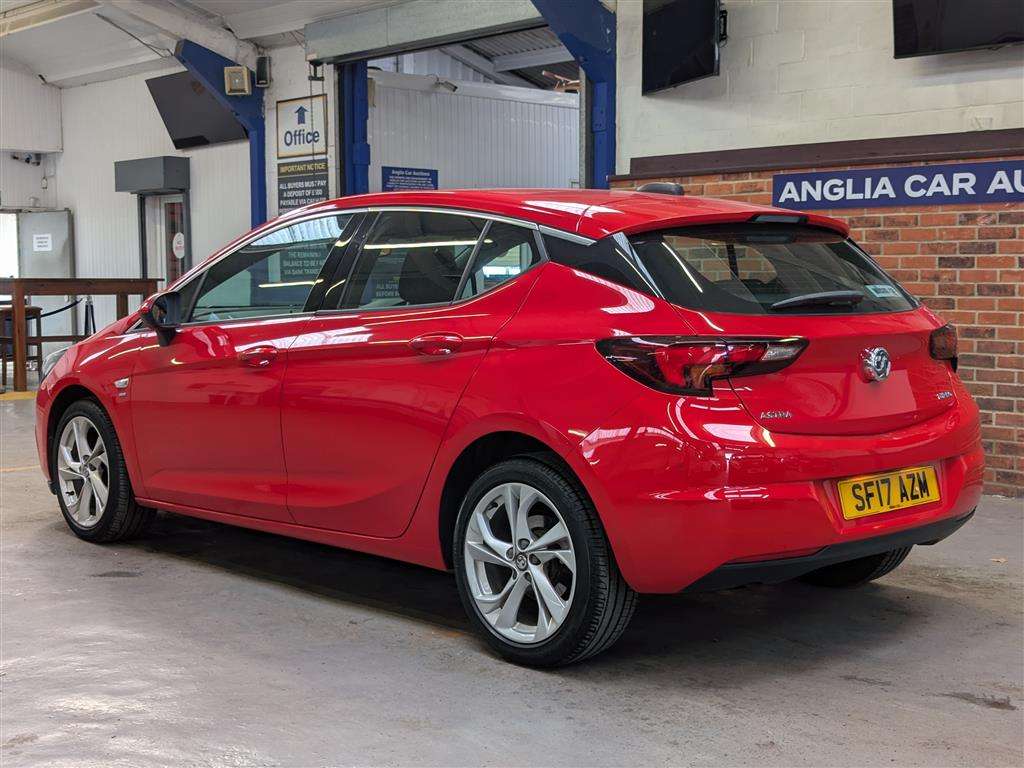 <p>2017 VAUXHALL ASTRA SRI TURBO</p>