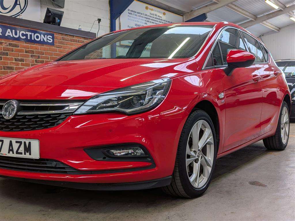 <p>2017 VAUXHALL ASTRA SRI TURBO</p>