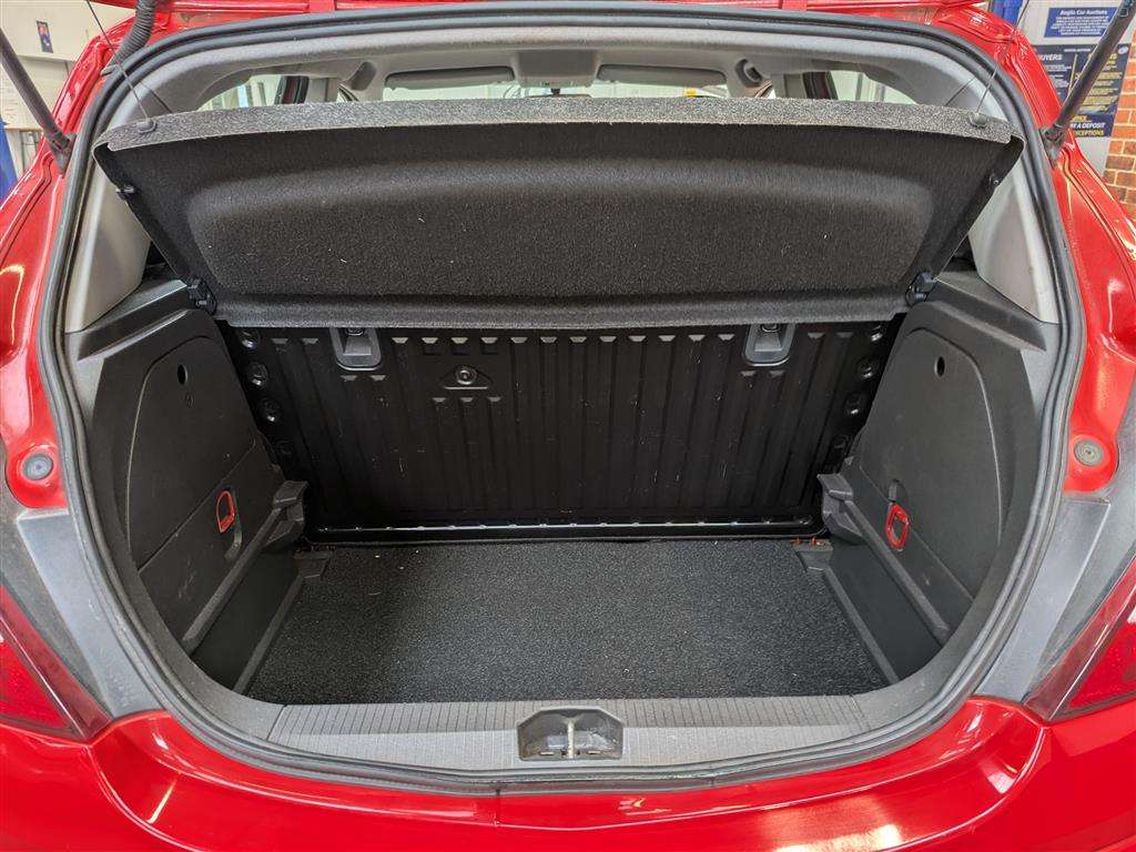 <p>2010 VAUXHALL CORSA ENERGY</p>