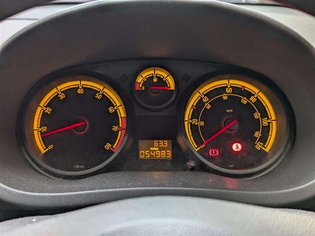 <p>2010 VAUXHALL CORSA ENERGY</p>