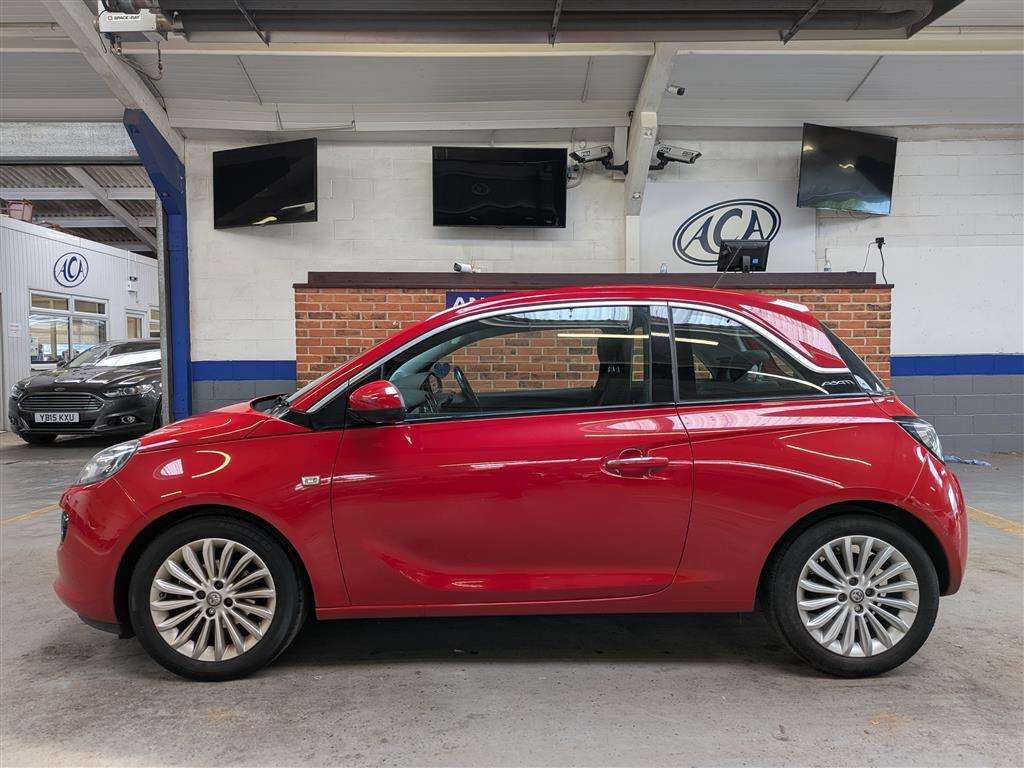 <p>2015 VAUXHALL ADAM GLAM</p>