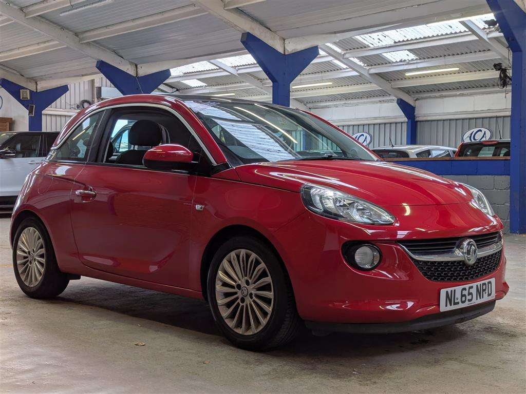 <p>2015 VAUXHALL ADAM GLAM</p>