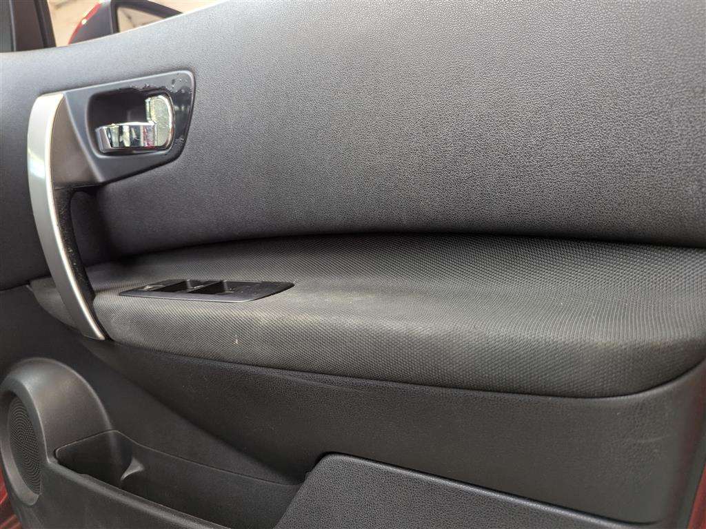 <p>2013 NISSAN QASHQAI ACENTA</p>