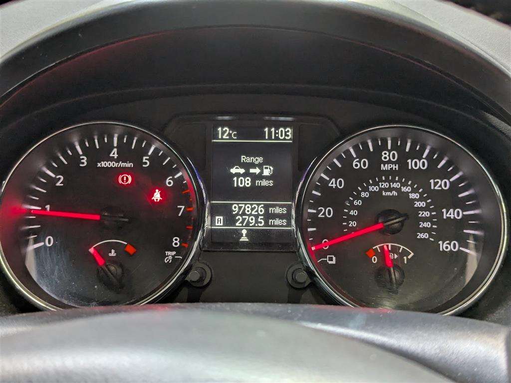 <p>2013 NISSAN QASHQAI ACENTA</p>