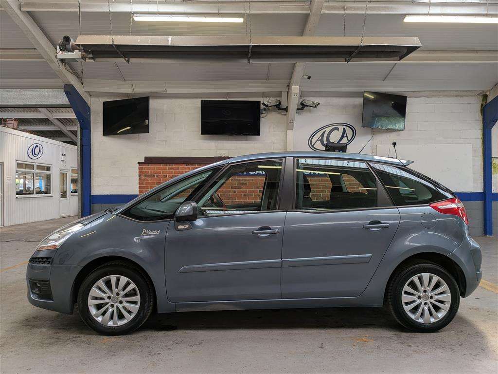 <p>2010 CITROEN C4 PICASSO VTR+ HDI S-A</p>