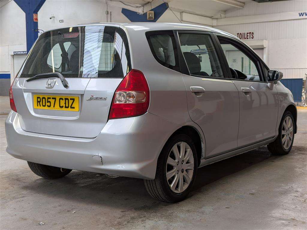 <p>2007 HONDA JAZZ SE</p>