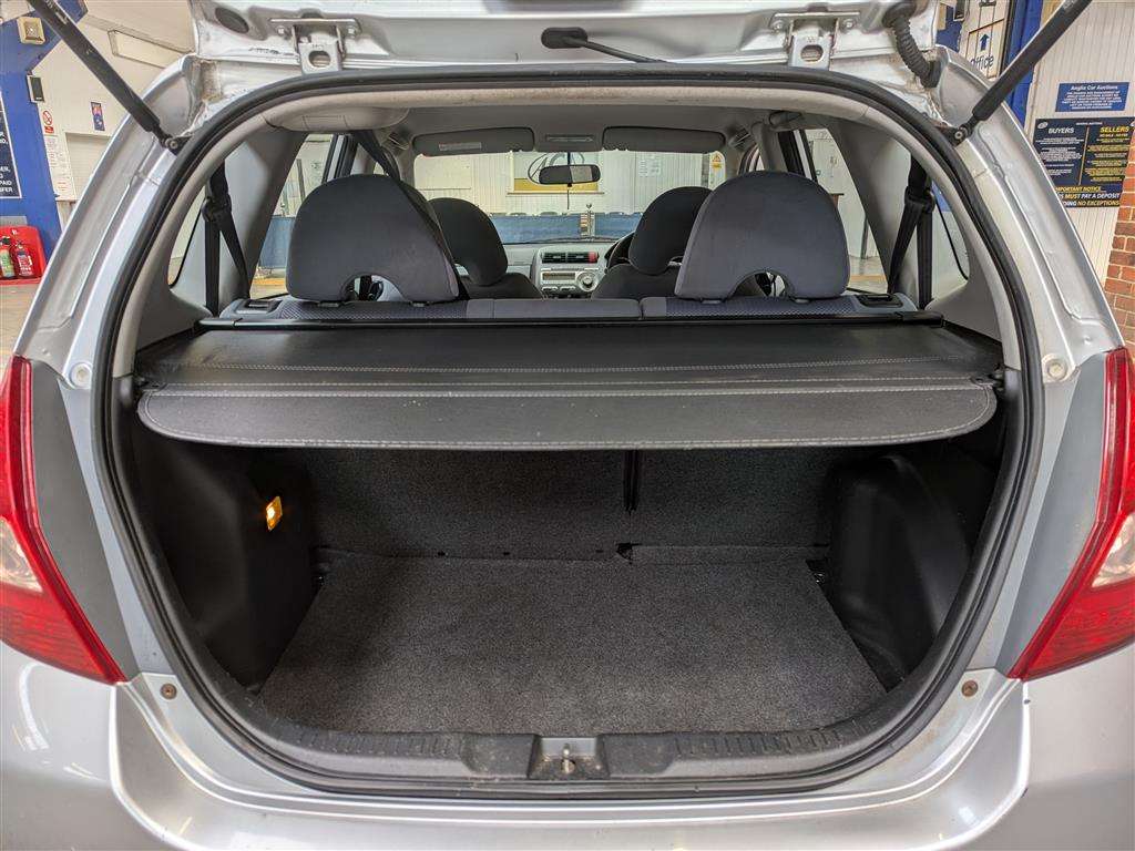 <p>2007 HONDA JAZZ SE</p>
