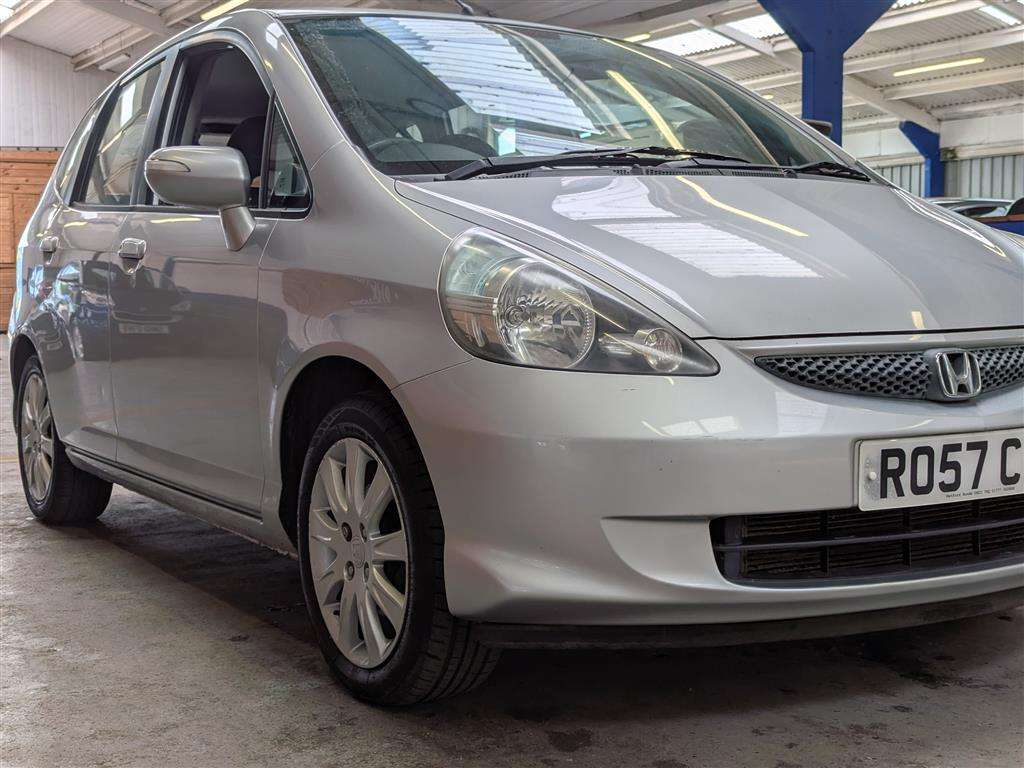 <p>2007 HONDA JAZZ SE</p>
