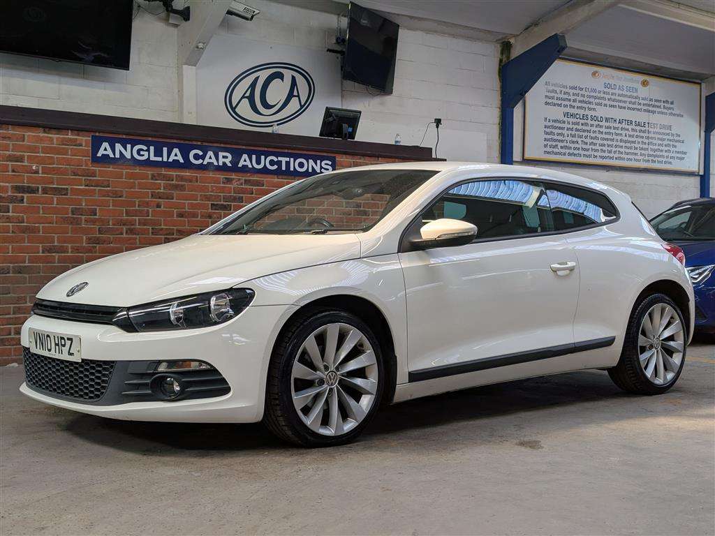 <p>2010 VOLKSWAGEN SCIROCCO GT</p>