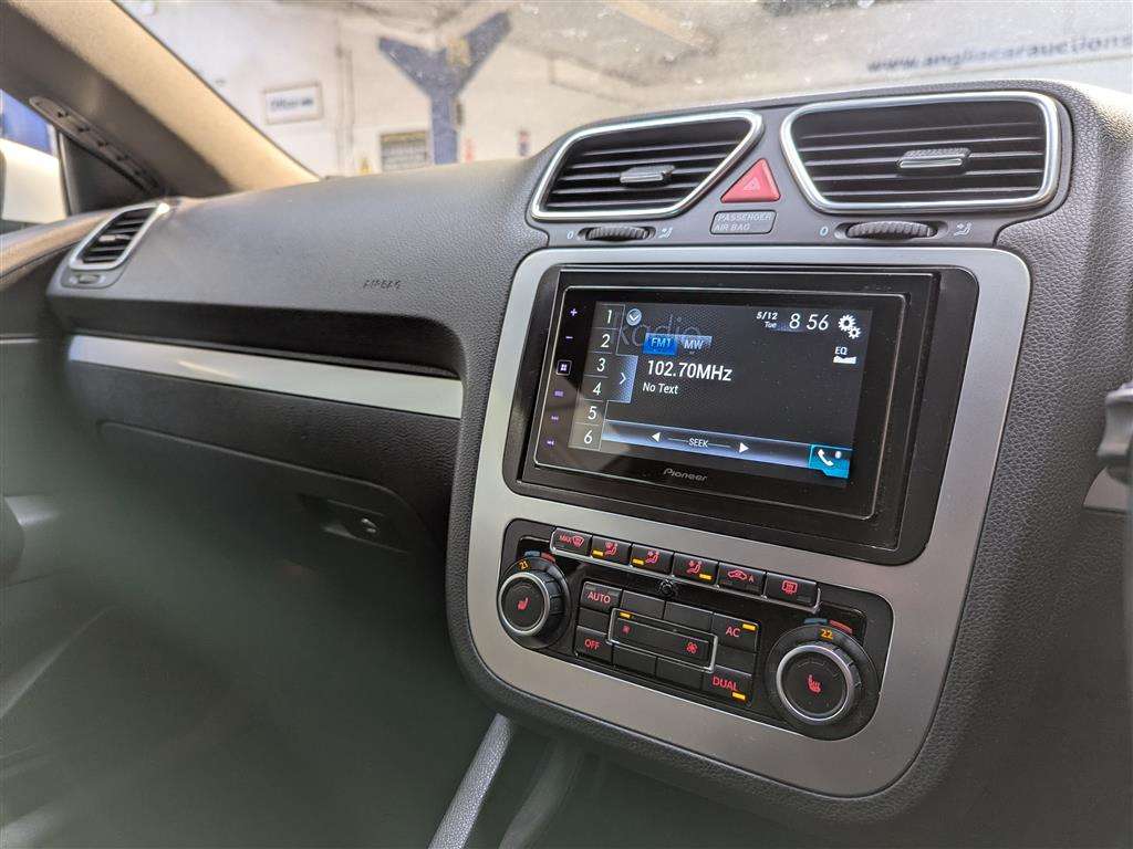 <p>2010 VOLKSWAGEN SCIROCCO GT</p>