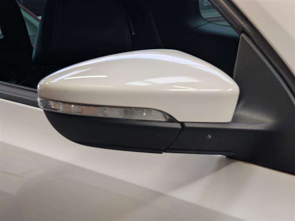 <p>2010 VOLKSWAGEN SCIROCCO GT</p>