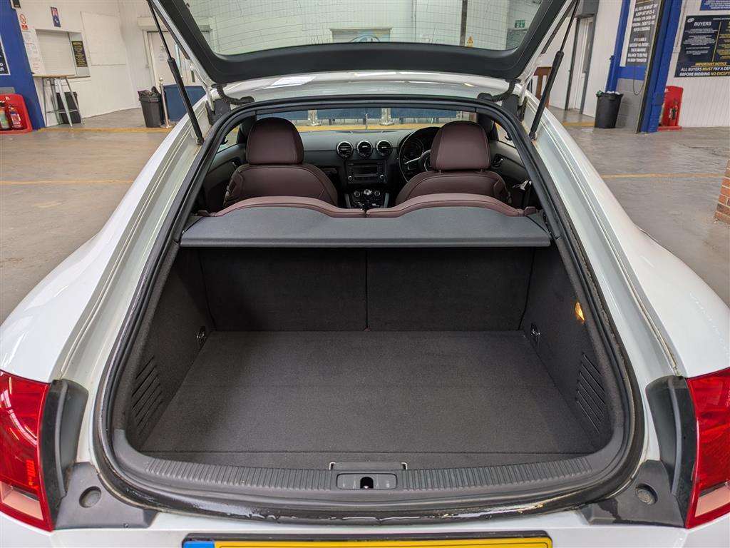 <p>2011 AUDI TT SPORT TDI QUATTRO</p>