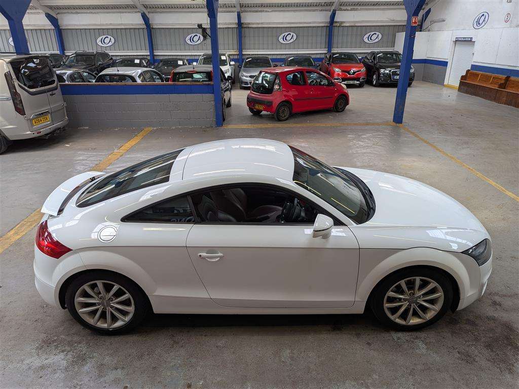 <p>2011 AUDI TT SPORT TDI QUATTRO</p>