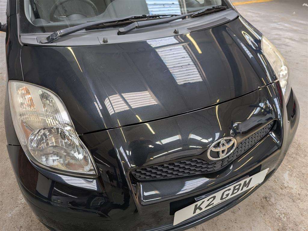 <p>2009 TOYOTA YARIS TR VVT-I</p>