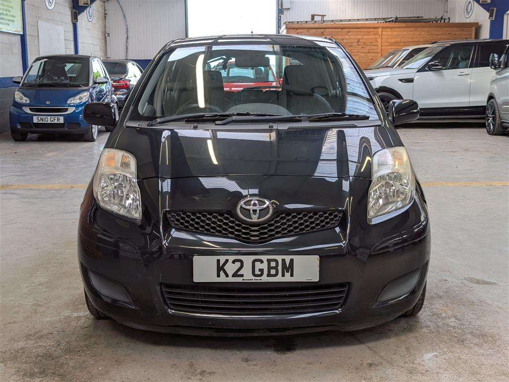 <p>2009 TOYOTA YARIS TR VVT-I</p>