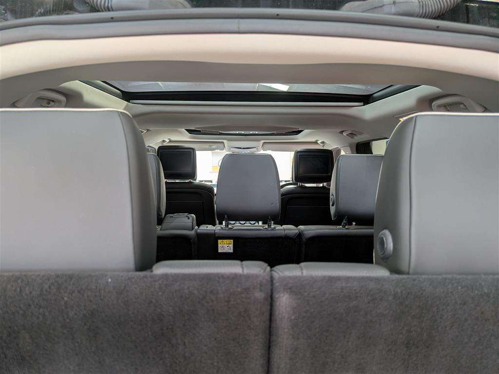 <p>2018 LAND ROVER DISCOVERY LUXURY HSE SDV6</p>