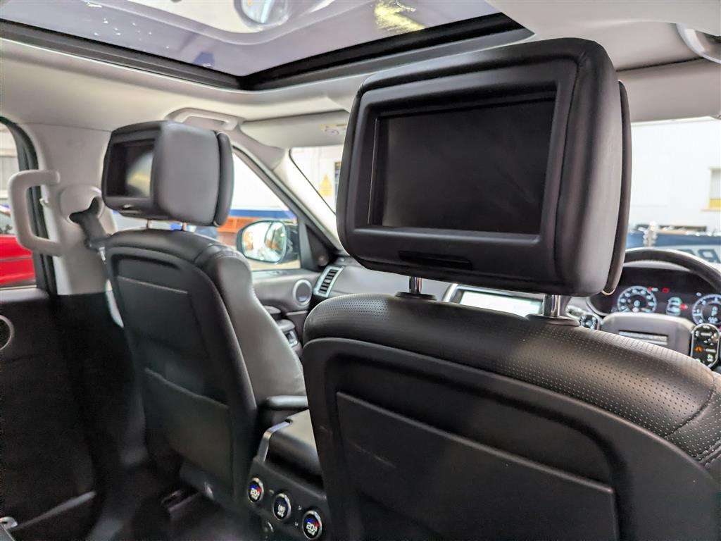 <p>2018 LAND ROVER DISCOVERY LUXURY HSE SDV6</p>