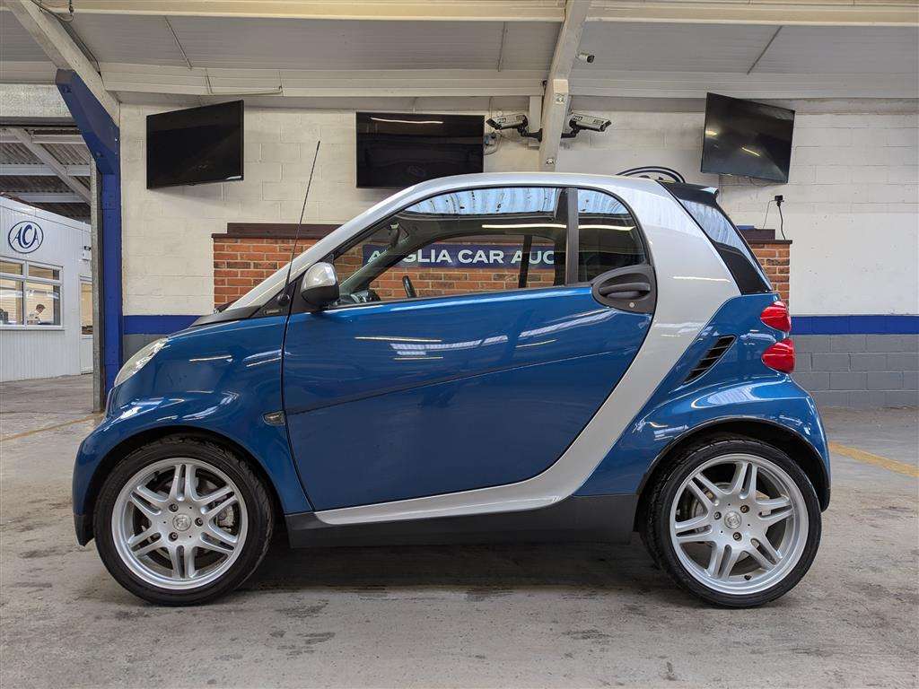 <p>2010 SMART FORTWO PASSION 84 AUTO</p>
