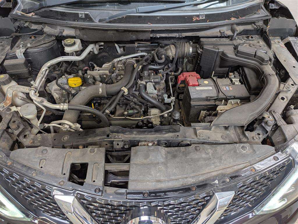 <p>2015 NISSAN QASHQAI N-TEC + DIG-T</p>