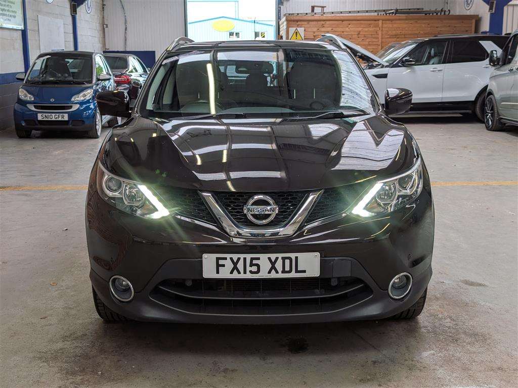 <p>2015 NISSAN QASHQAI N-TEC + DIG-T</p>