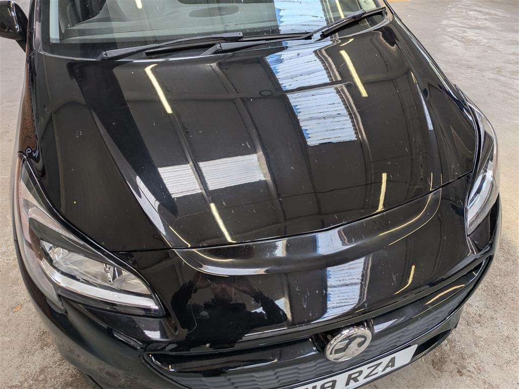 <p>2019 VAUXHALL CORSA SRI VX-LINE NAV BLA</p>
