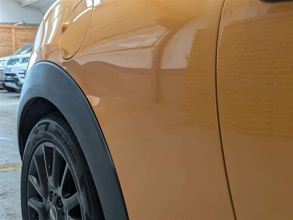 <p>2014 MINI COOPER</p>