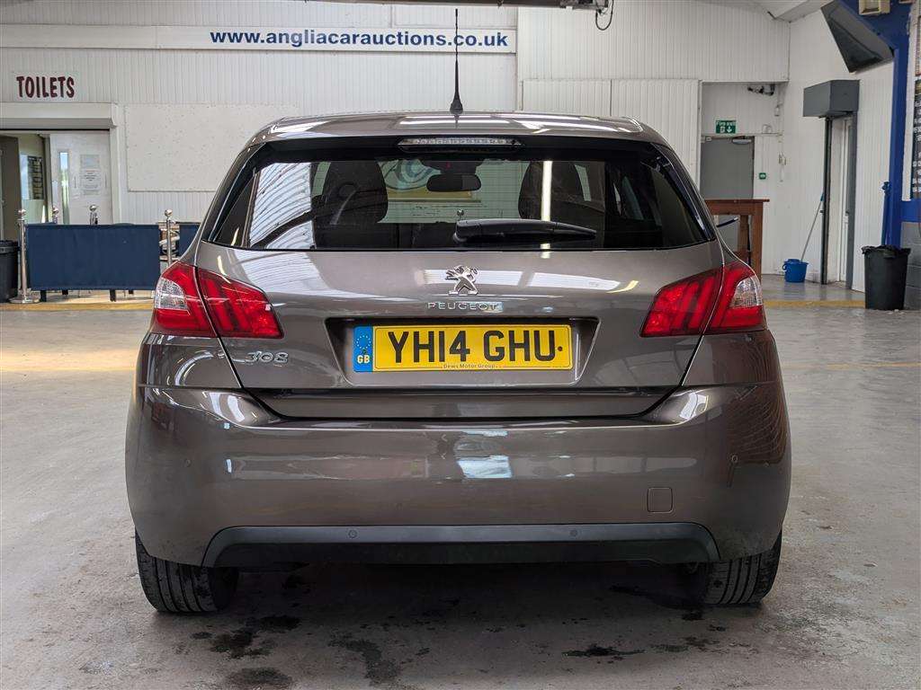 <p>2014 PEUGEOT 308 ACTIVE E-HDI</p>