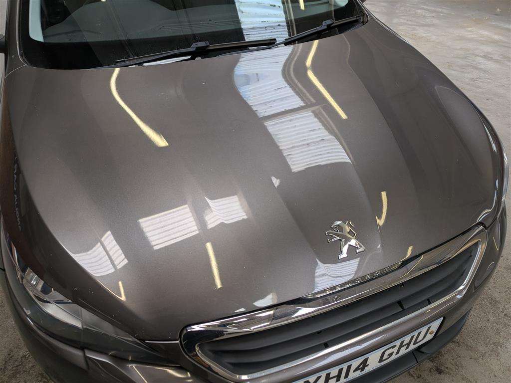 <p>2014 PEUGEOT 308 ACTIVE E-HDI</p>