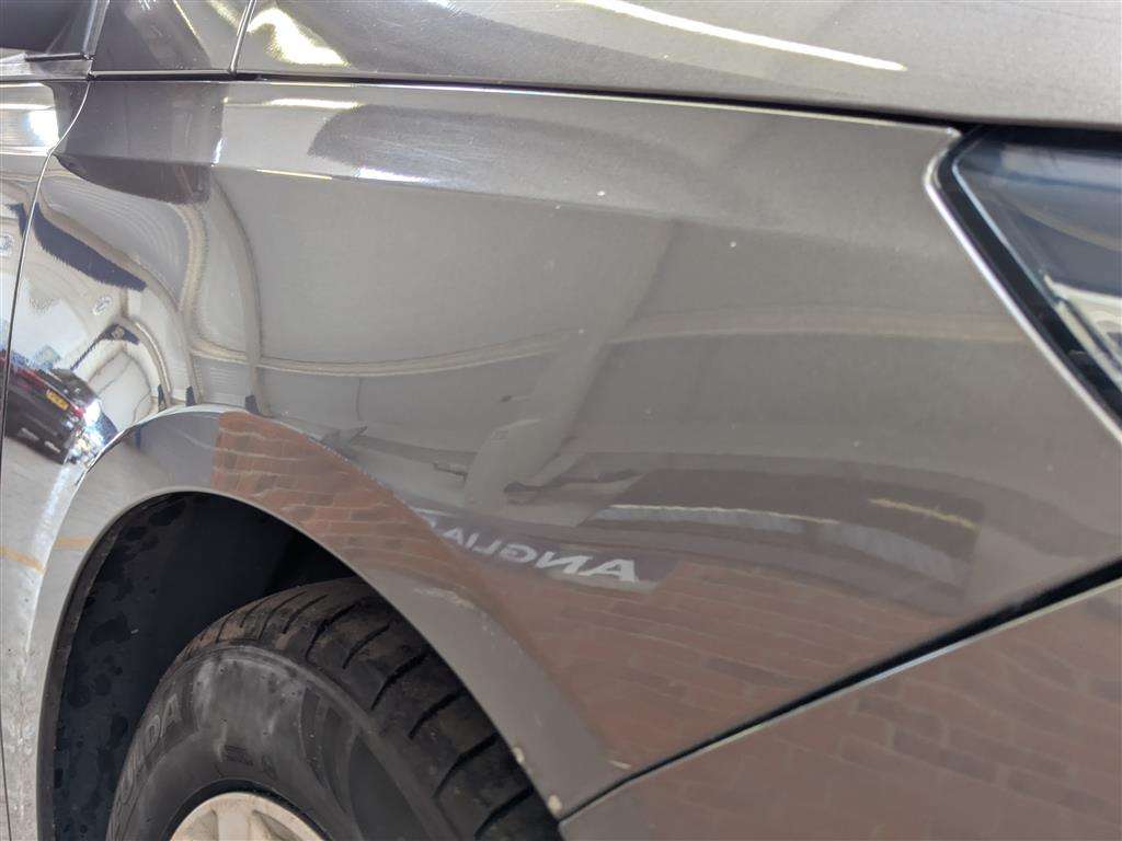 <p>2014 PEUGEOT 308 ACTIVE E-HDI</p>