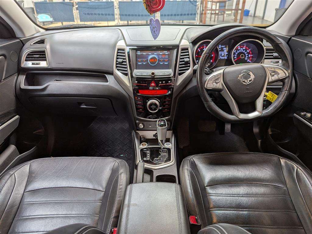 <p>2016 SSANGYONG TIVOLI EX TD AUTO</p>