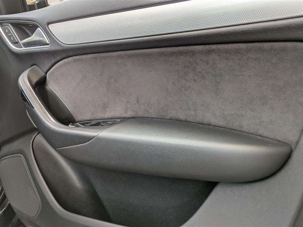 <p>2011 AUDI Q3 SE TFSI QUATTRO</p>