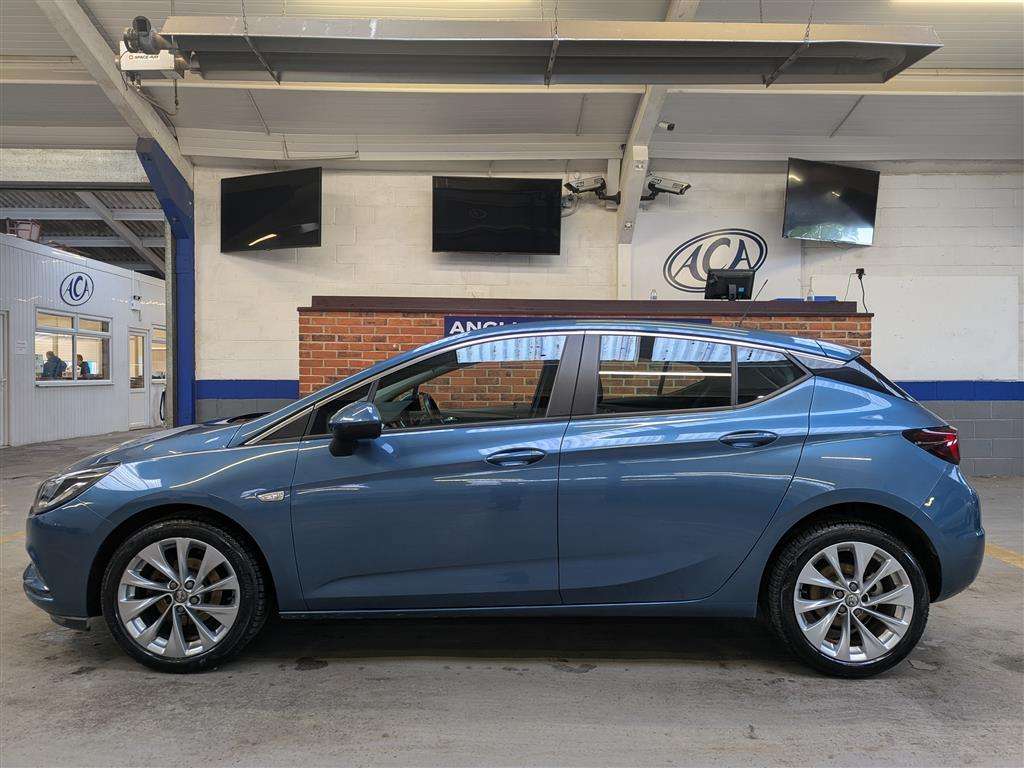 <p>2017 VAUXHALL ASTRA ENERGY TURBO</p>