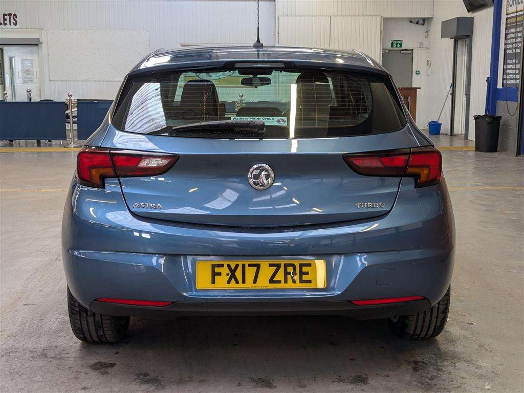 <p>2017 VAUXHALL ASTRA ENERGY TURBO</p>