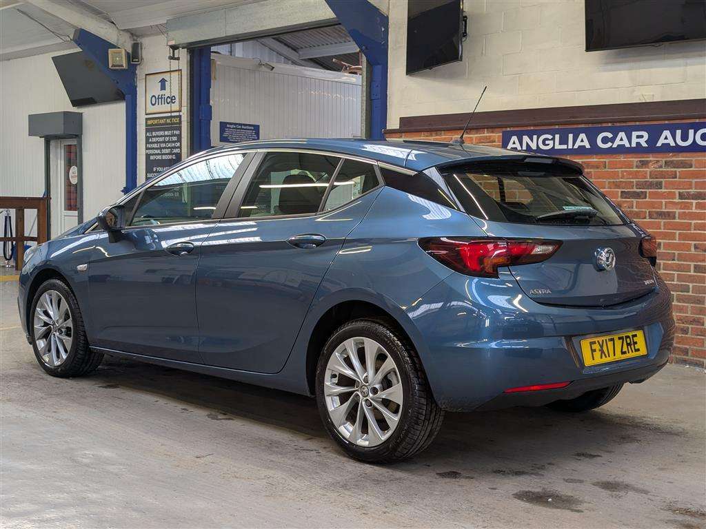 <p>2017 VAUXHALL ASTRA ENERGY TURBO</p>