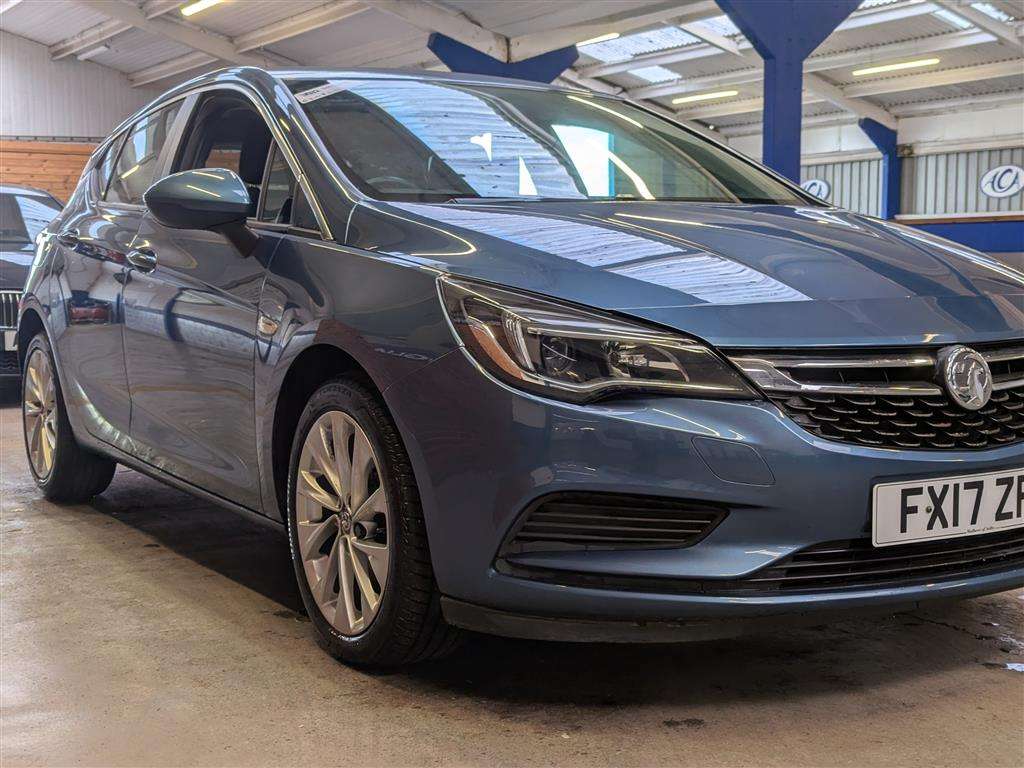 <p>2017 VAUXHALL ASTRA ENERGY TURBO</p>