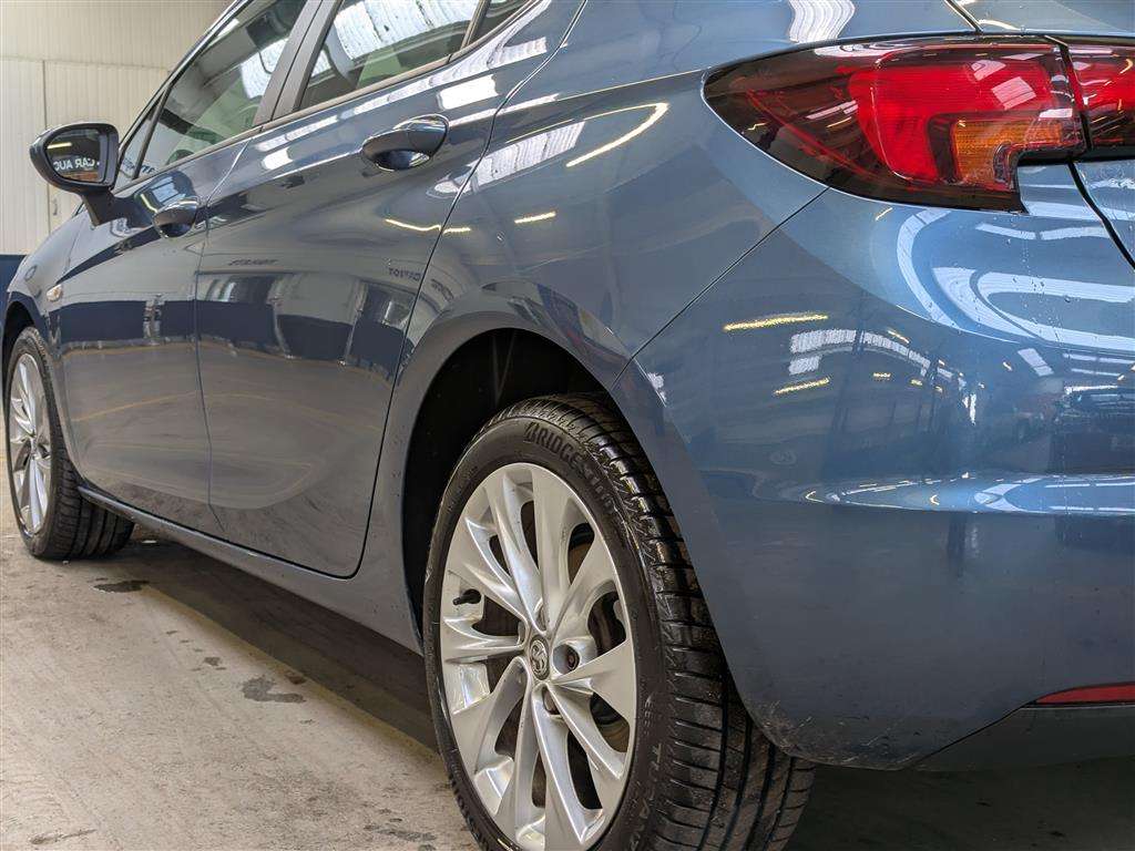 <p>2017 VAUXHALL ASTRA ENERGY TURBO</p>