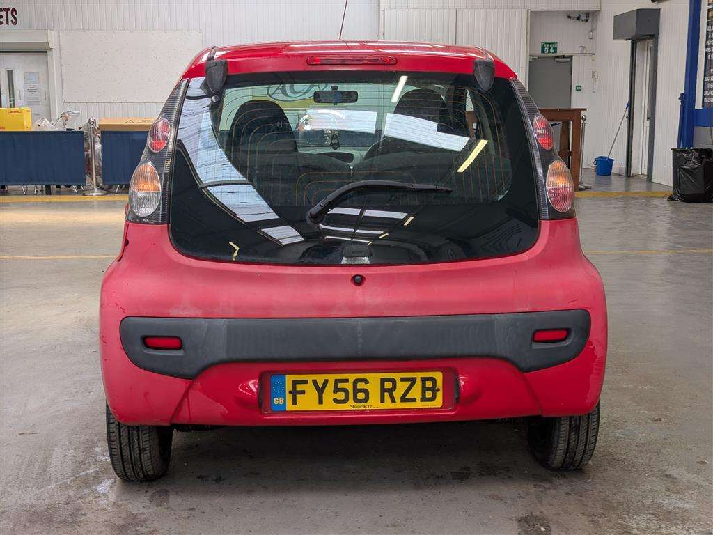 <p>2006 CITROEN C1 RHYTHM</p>