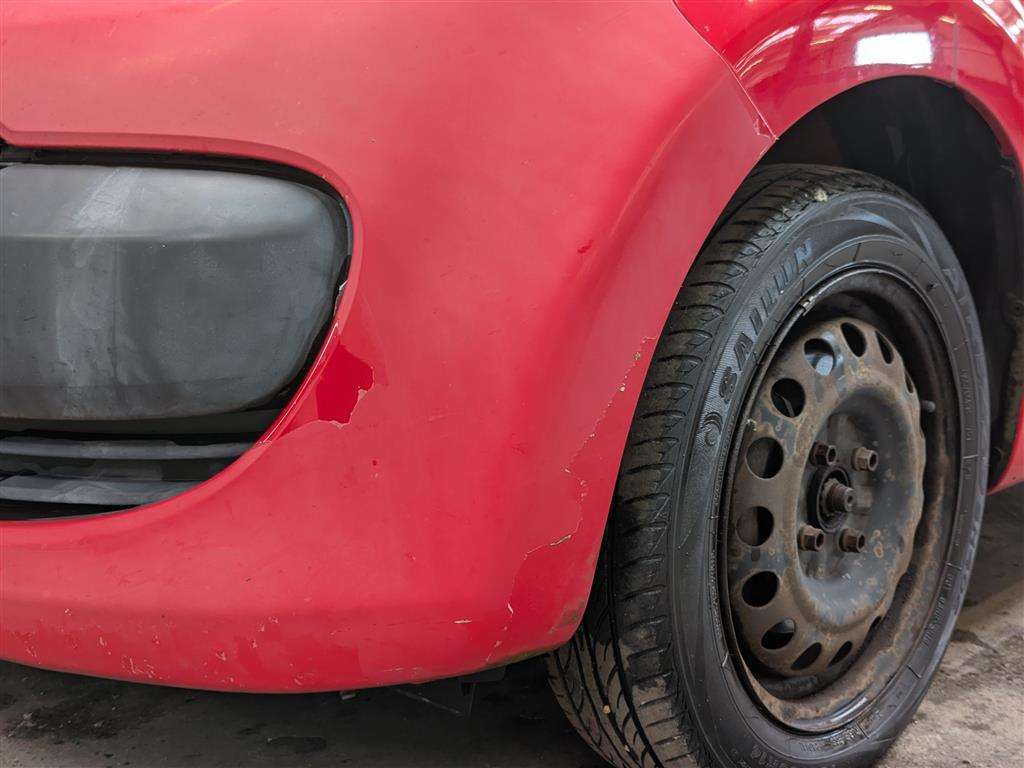 <p>2006 CITROEN C1 RHYTHM</p>