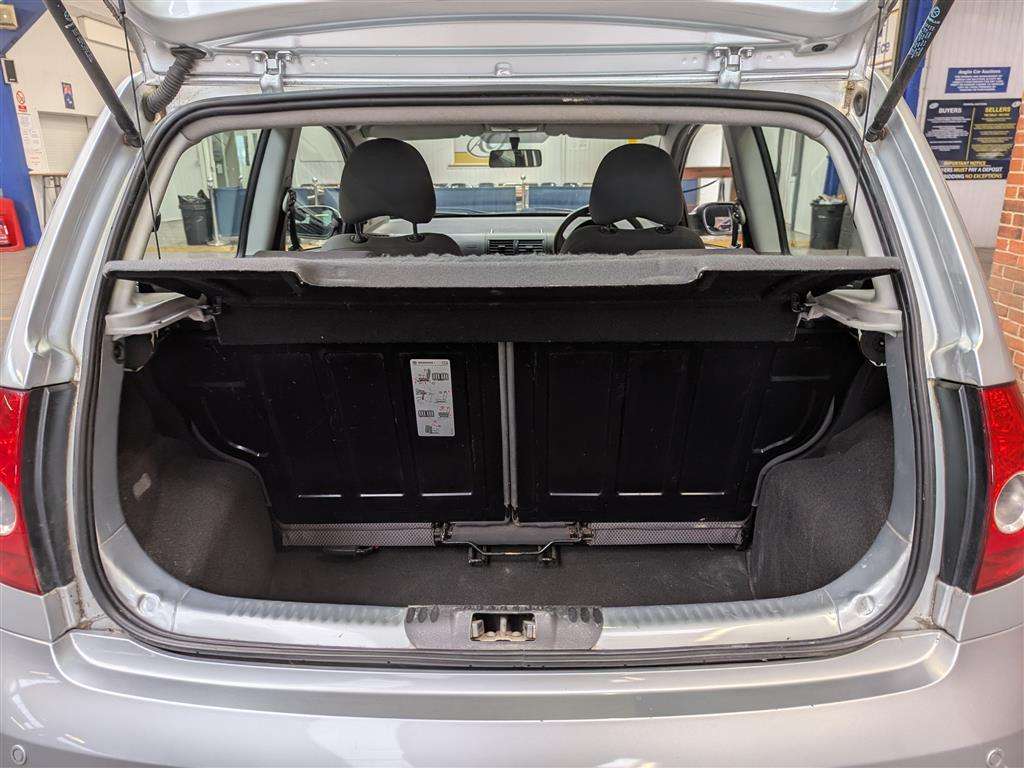 <p>2009 VOLKSWAGEN URBAN FOX 55</p>