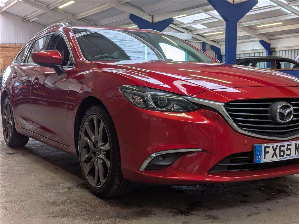 <p>2015 MAZDA 6 SPORT NAV D</p>