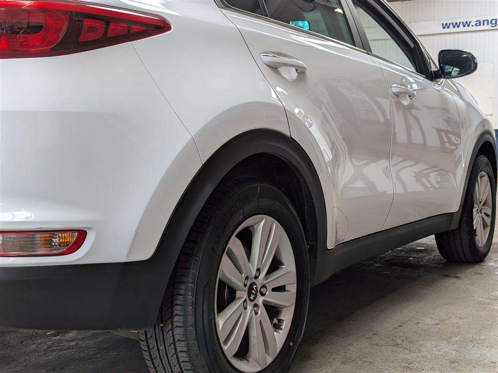 <p>2017 KIA SPORTAGE 2 CRDI ISG</p>