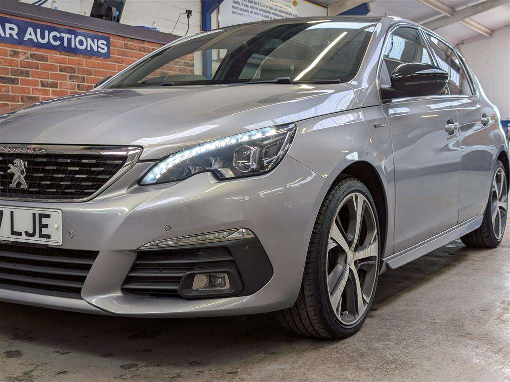 <p>2017 PEUGEOT 308 GT LINE S/S AUTO</p>