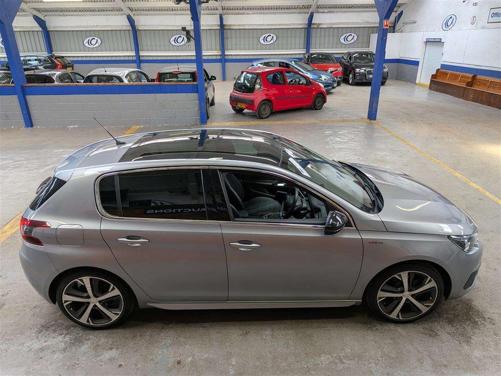 <p>2017 PEUGEOT 308 GT LINE S/S AUTO</p>