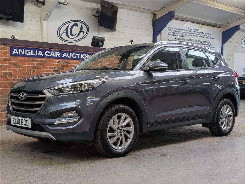 <p>2018 HYUNDAI TUCSON SE NAV B-DRIVE 2WD</p>
