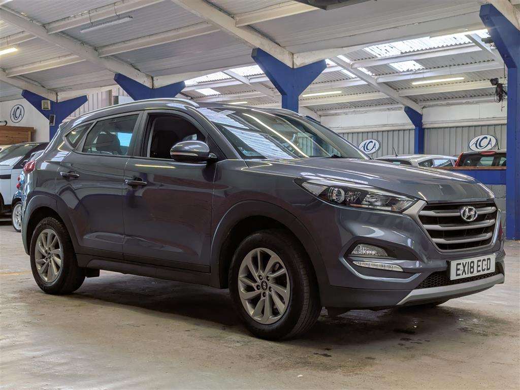 <p>2018 HYUNDAI TUCSON SE NAV B-DRIVE 2WD</p>