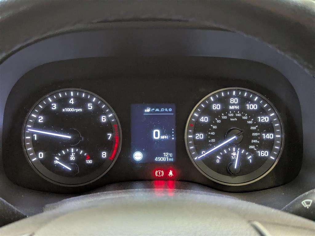 <p>2018 HYUNDAI TUCSON SE NAV B-DRIVE 2WD</p>