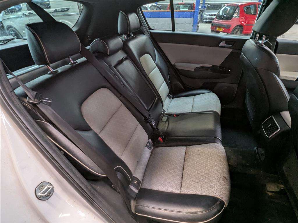 <p>2017 KIA SPORTAGE GTLINE ED CRDI I</p>