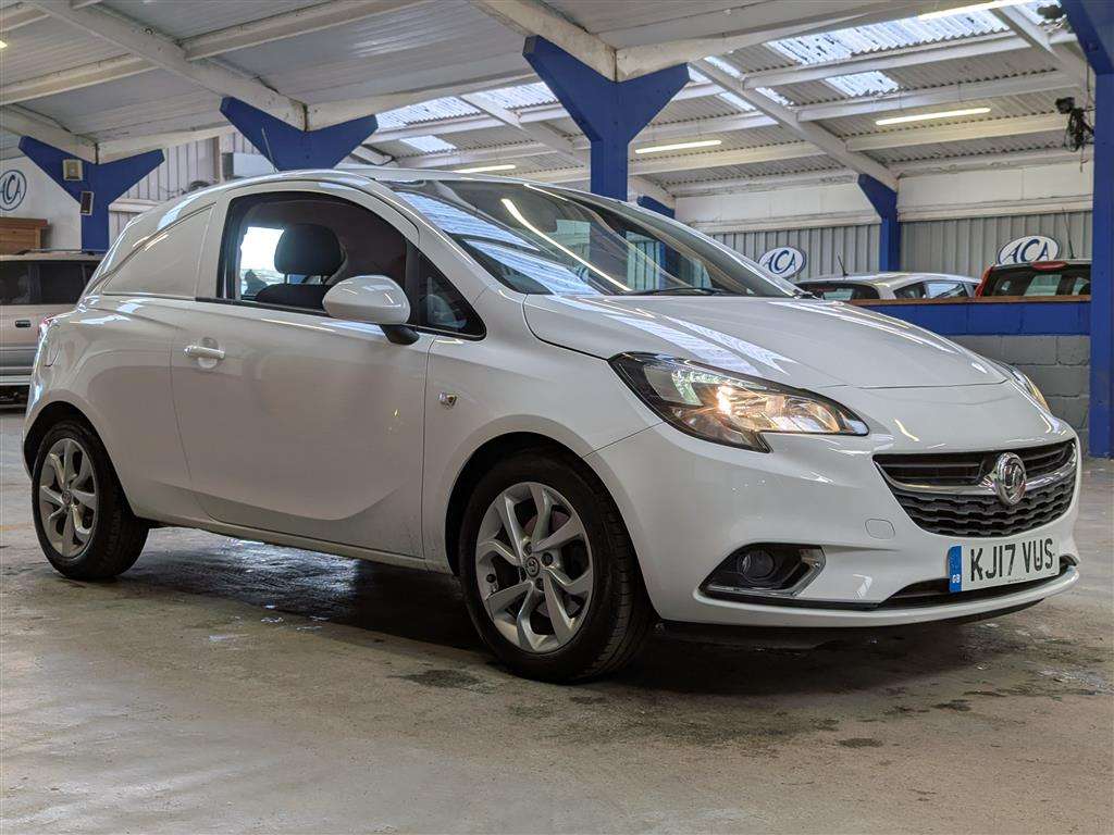 <p>2017 VAUXHALL CORSA SPORTIVE CDTI S/S</p>