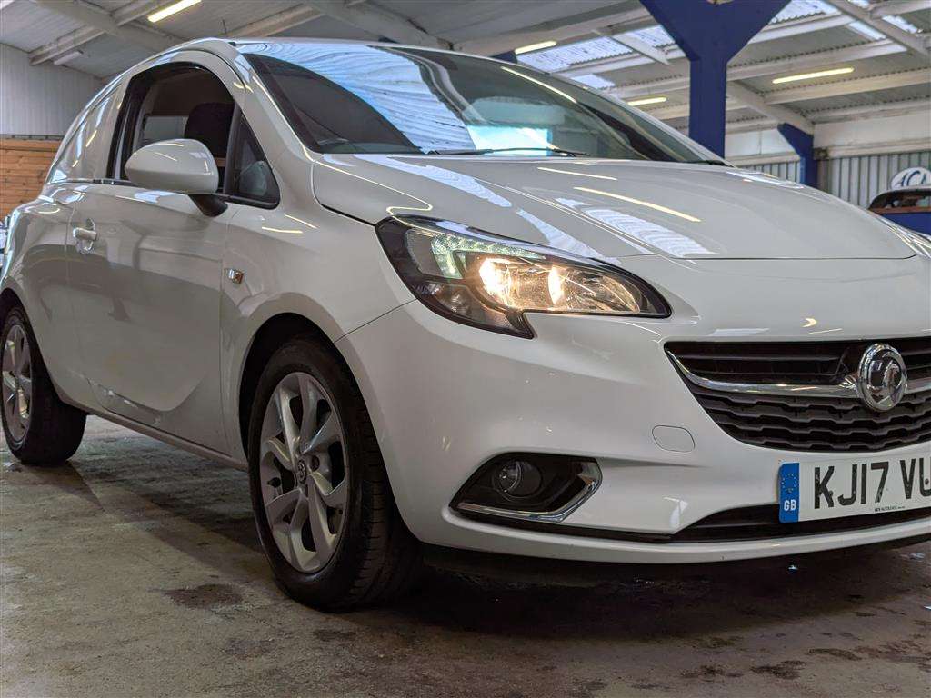 <p>2017 VAUXHALL CORSA SPORTIVE CDTI S/S</p>